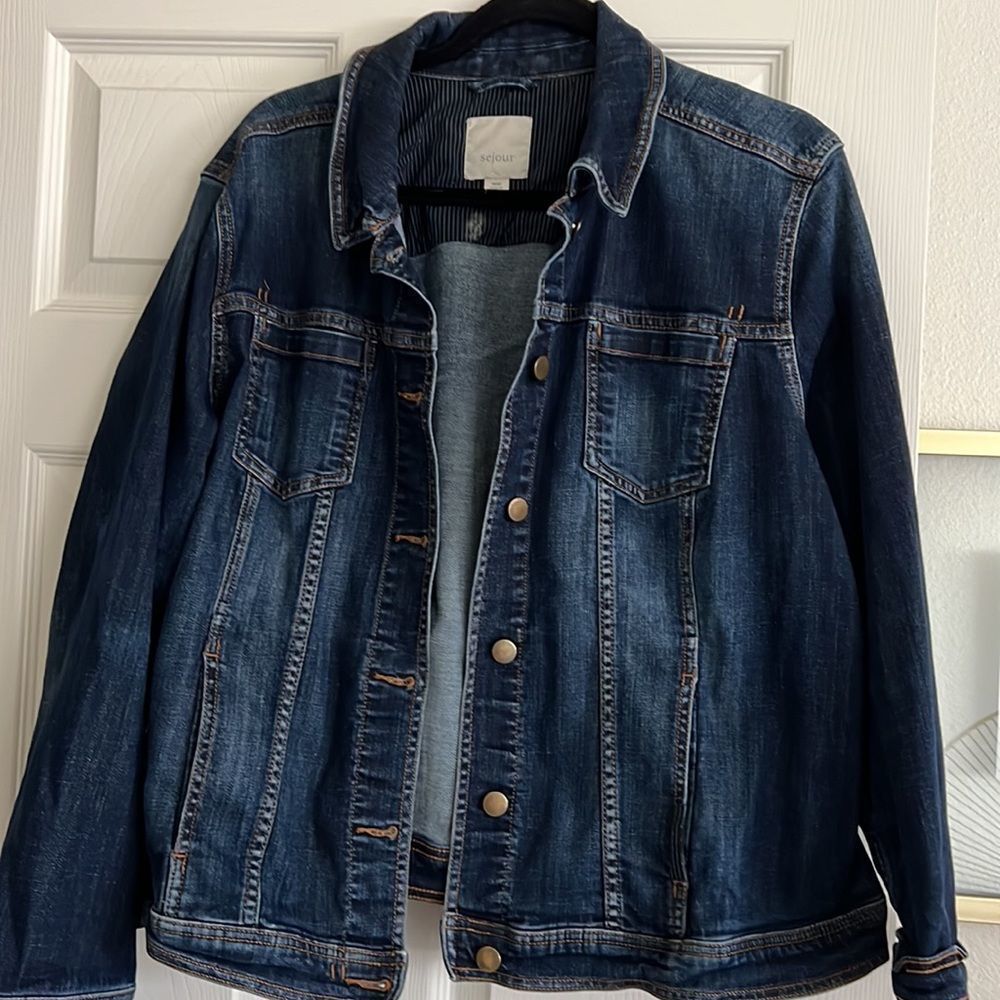 Shout denim jacket  - Picture 2 of 5
